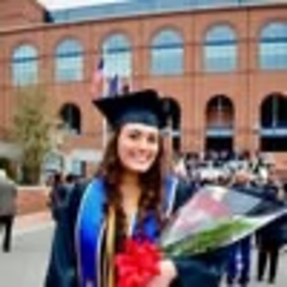 Meet your Posher, Christina